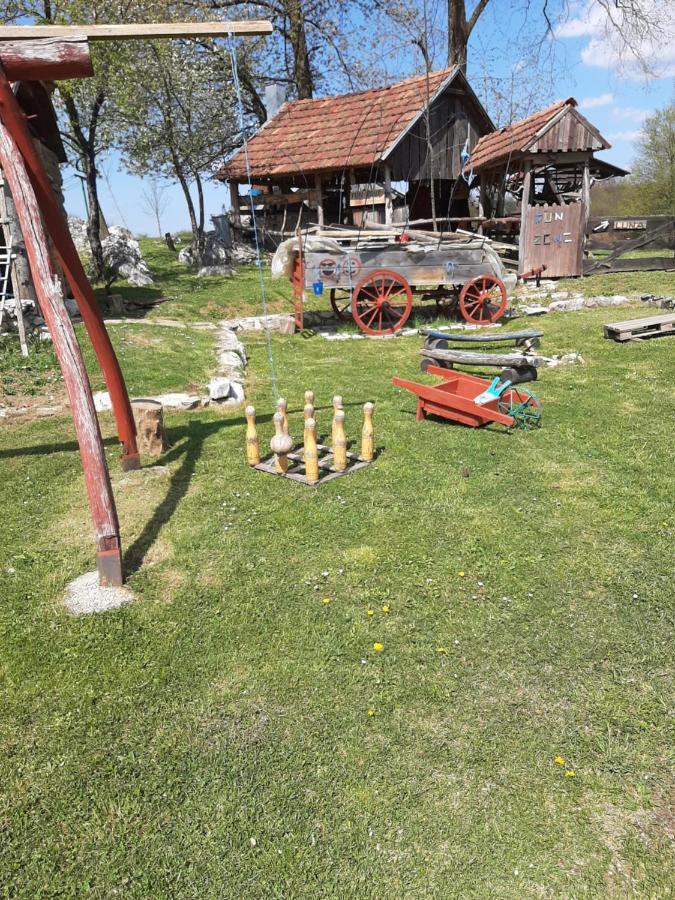 Ranch Farm Stay Rakovica Eksteriør bilde