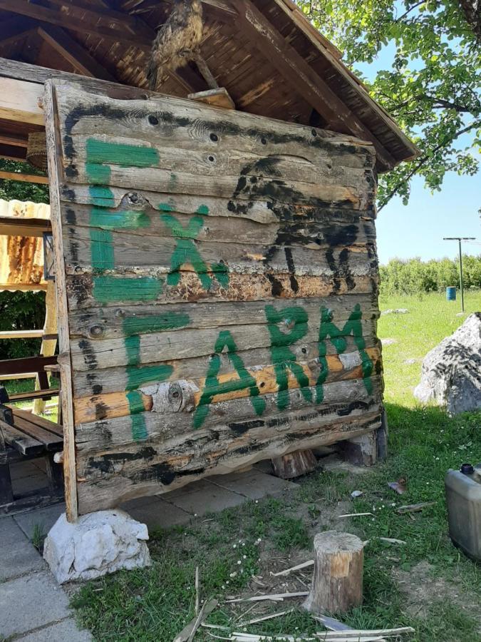 Ranch Farm Stay Rakovica Eksteriør bilde