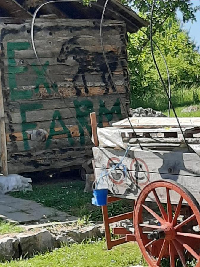 Ranch Farm Stay Rakovica Eksteriør bilde