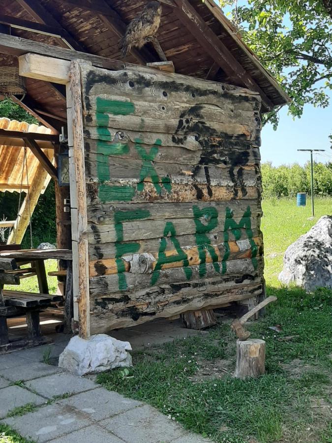 Ranch Farm Stay Rakovica Eksteriør bilde