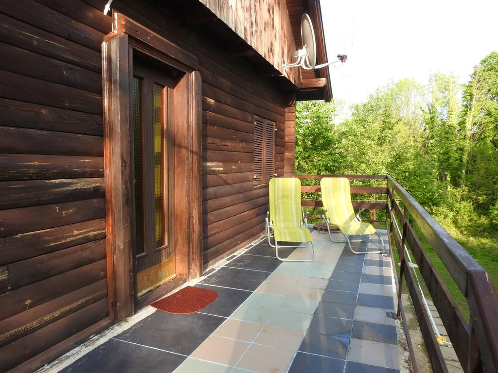 Ranch Farm Stay Rakovica Eksteriør bilde