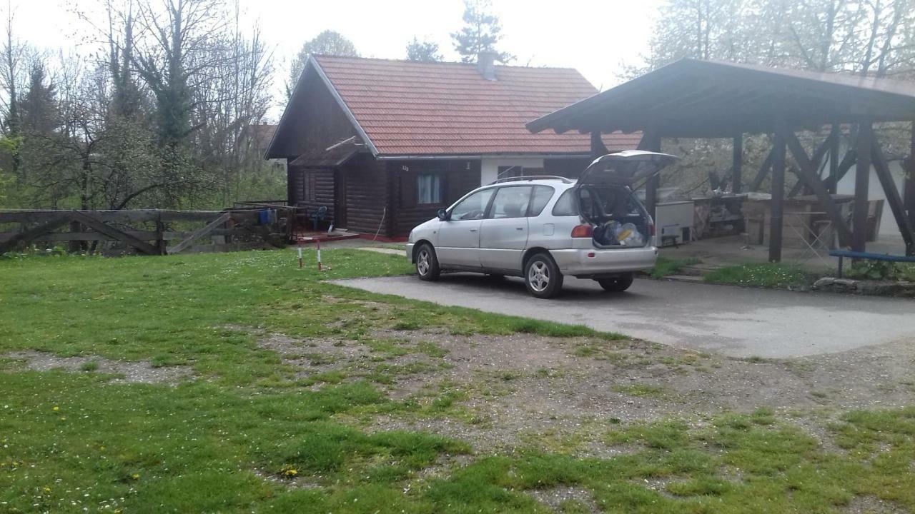 Ranch Farm Stay Rakovica Eksteriør bilde